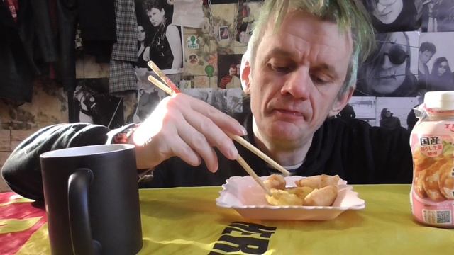 спонсор мукбанга саня обстул чебуручи и наггетсы смотреть онлайн