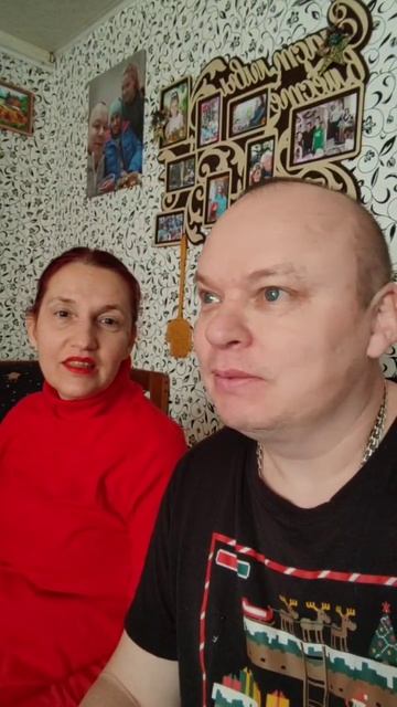 Ленка забежала. Как кстати 👍 побежит в магазин 👍 будем готовить завтрак 👍 смотреть онлайн