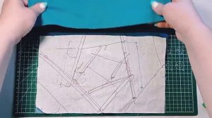 Пэчворк.Как сшить косметичку из лоскутов. Техника крейзи. Бешеный лоскут.Утилизация джинс.Подарок.