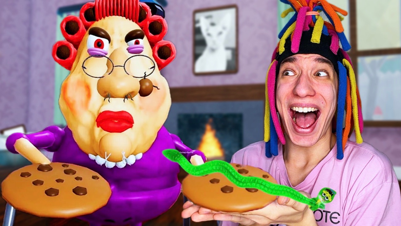 КИТАЙКА И ПОБЕГ ОТ ЗЛОЙ БАБУШКИ В ROBLOX! смотреть онлайн