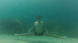 Йога в воде