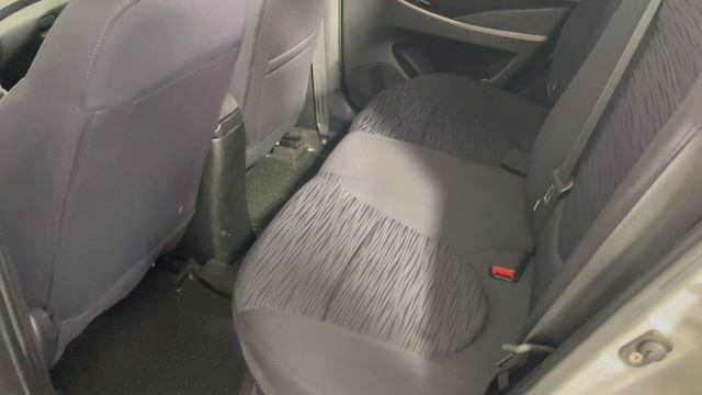 Hyundai Solaris смотреть онлайн