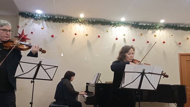 А. Вивальди концерт для 2 скрипок ре минор 1 ч
М.Елпанов Е. Сальникова
К. Маслова смотреть онлайн