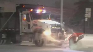 Снежный шторм накрыл 40 американских штатов.