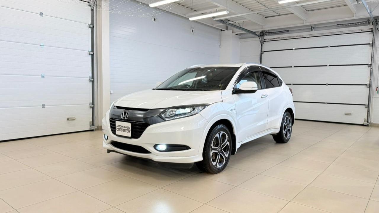 Honda Vezel, 2014 год смотреть онлайн