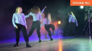 Никита Высоцкий поздравил жителей Комсомольска на фестивале памяти отца