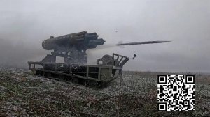 Бойцы войск беспилотных систем наносят удары по замаскированным позициям боевиков и прикрывают шт...