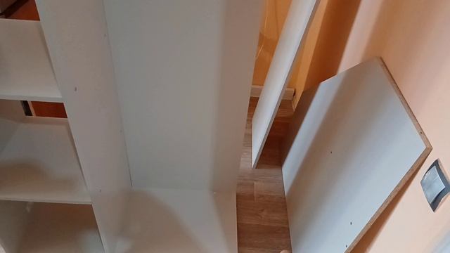 Собираю угловой шкаф