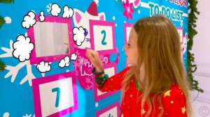 Настя и Ева устроили новогодний челлендж красный VS золотой