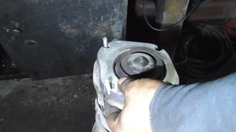 Установка проставок передних стоек Daewoo Lanos смотреть онлайн