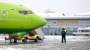 В аэропорту Краснодара задержали пять рейсов