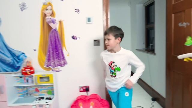 Макс и другие истории смотреть онлайн