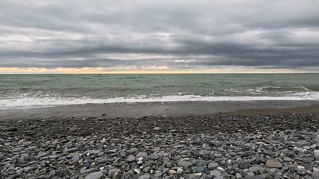 ШТОРМЯЩЕЕ ЧЕРНОЕ МОРЕ смотреть онлайн