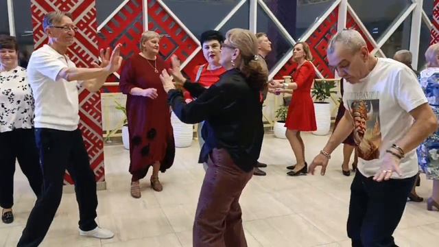 24 января.Танцуем.....как всегда! смотреть онлайн