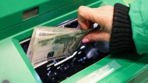 Российская молодежь стала активнее откладывать на пенсию