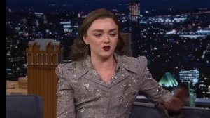 Мэйси Уильямс о пересмотре «Игры престолов» и съёмках фильма «Новый взгляд» в Париже | The Tonight