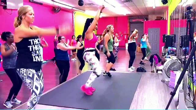 Валерий Плесеинов - Напилася я. Прикол смотреть онлайн