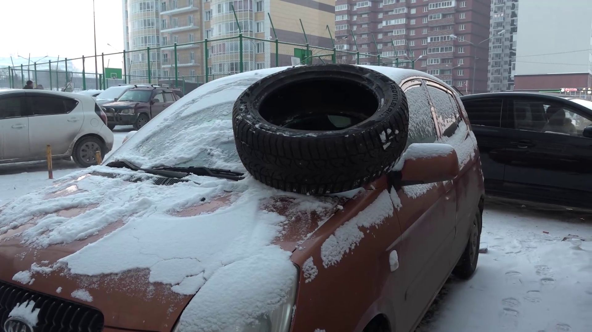 СОСЕДИ НЕ В АДЕКВАТЕ смотреть онлайн