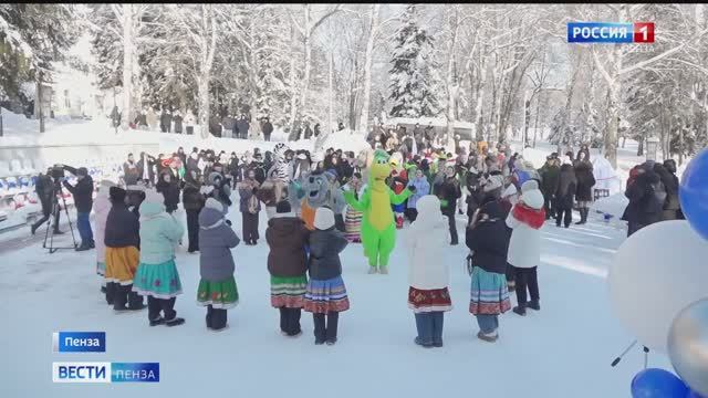 В Пензенском госуниверситете прошли праздничные гуляния в честь Дня студента смотреть онлайн