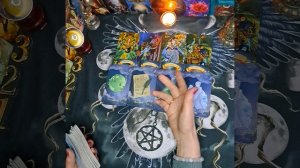 Вражина бухает.Ничего не понимает.