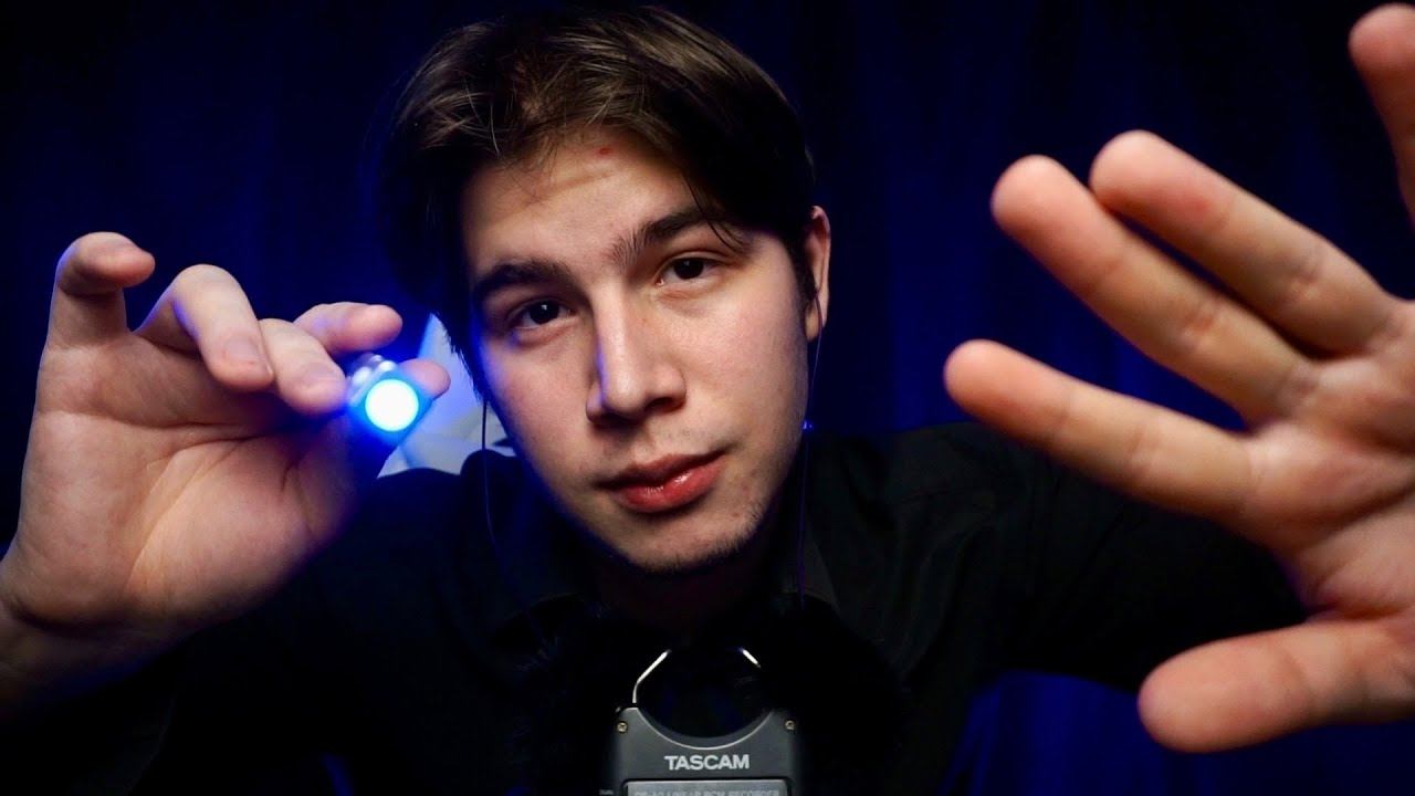 АСМР НЕВРОЛОГ ПРОВЕРИТ ТВОИ РЕФЛЕКСЫ смотреть онлайн