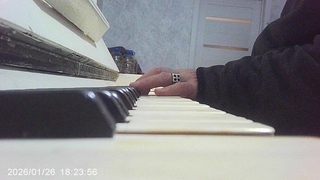 Пианино: "В горнице моей светло" - обработка исполнителя смотреть онлайн