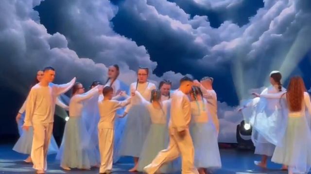 Выступление "Солнечных детей" на отчетном концерте Global Dance смотреть онлайн