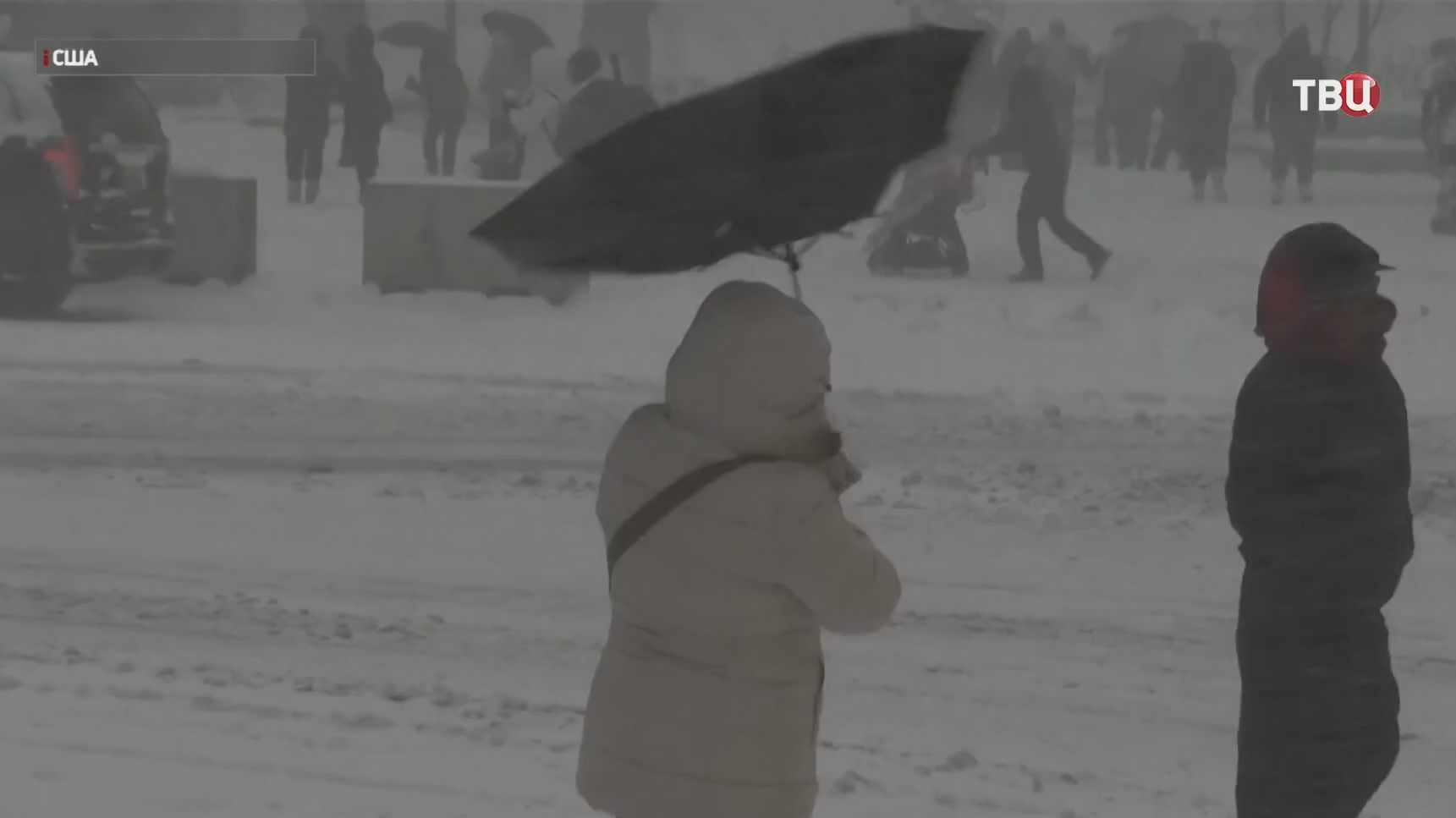 Рекордные снегопады привели к жертвам в США смотреть онлайн