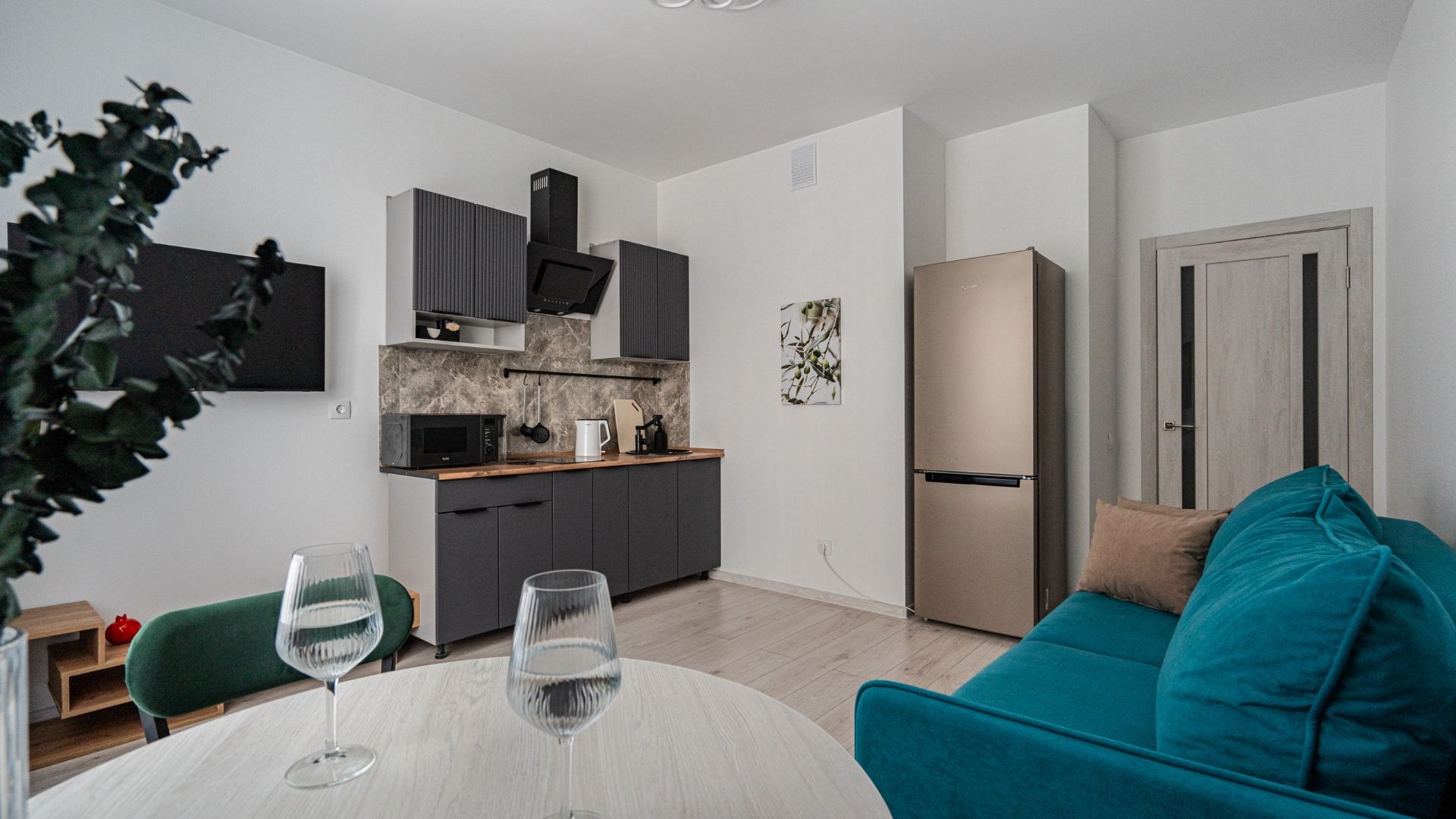 Дизайнерская однокомнатная квартира формата "Евро" в новом ЖК "Видный" смотреть онлайн