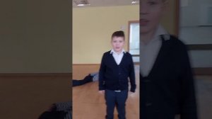 чел который игрок он новичок он никогда не играл в укради