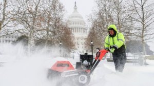 СNN: как минимум семь человек погибли из-за морозов в США