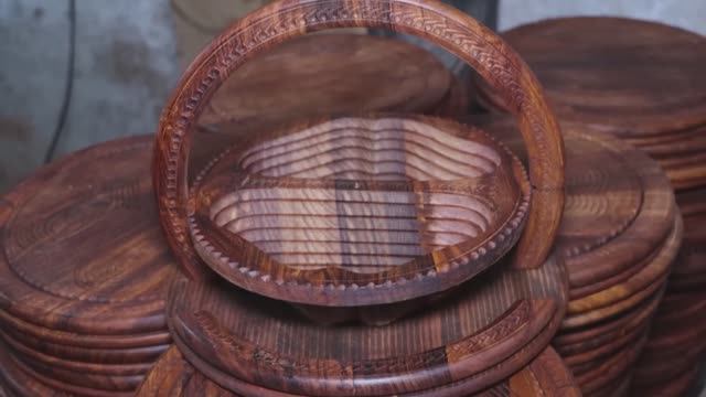 Процесс изготовления деревянной корзины для сухофруктов. смотреть онлайн