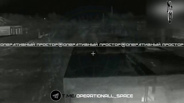 🔥🏴Броневик американского производства «Хамви» спалили в районе Красного Лимана. смотреть онлайн