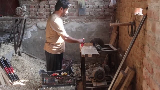 Деревянное кресло - трон ручной работы. Пакистан. Амазинг смотреть онлайн