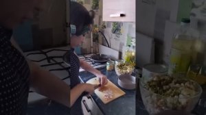 НОВОГОДНИЙ СТОЛ 2027 ИРИШКИ ЧИКИ ПИКИ