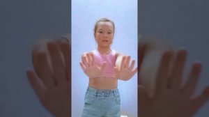 танец из тик тока на третьем месте.