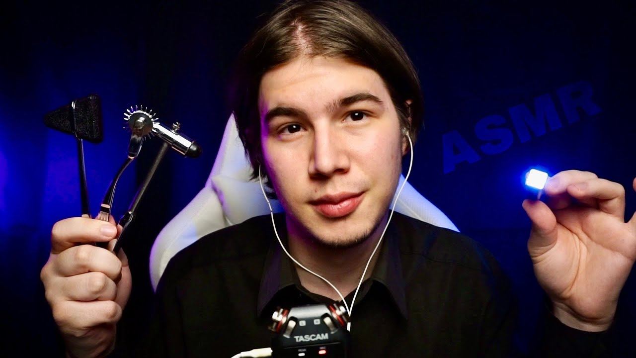 АСМР БЫСТРАЯ ПРОВЕРКА РЕФЛЕКСОВ НЕВРОЛОГ смотреть онлайн