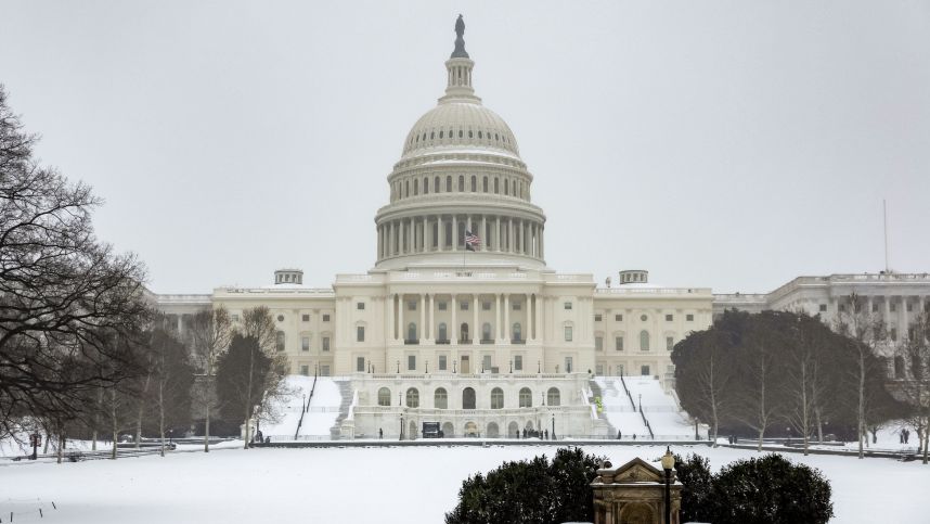 Выпал снег, американцы в панике: режим ЧС ввели в 21 штате смотреть онлайн
