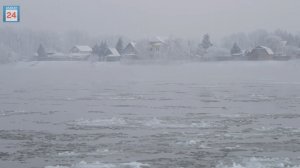 До критической отметки более полуметра: движение кромки ледостава на Енисее на  контроле