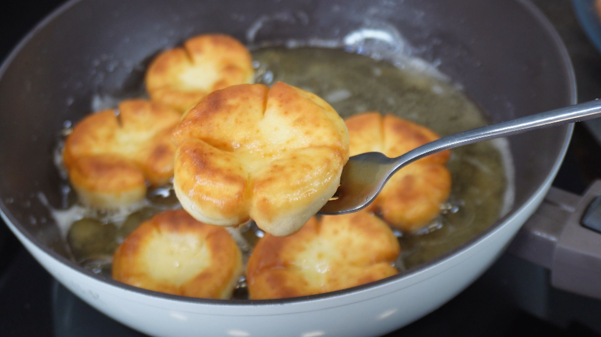 Пышки по рецепту с 60-х! Рецепт передался еще от прабабушки (семейный рецепт) смотреть онлайн