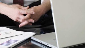 FT узнала о рекордном спаде на рынке труда США