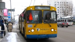 Троллейбус Екатеринбурга ЗиУ-682Г [Г00] борт. №188 маршрут 36 на остановке "Дом кино"