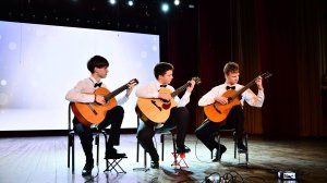 «Ветер перемен», ансамбль «Гитары струны звонкие»