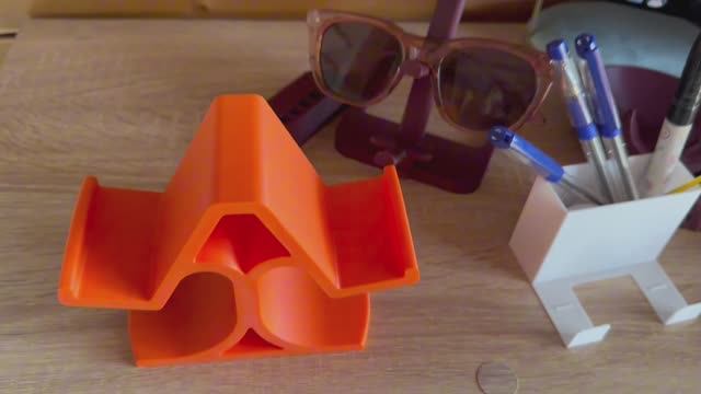 100 часов печати с коробки: никаких поломок! 3д принтер Flashforge AD5X смотреть онлайн