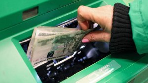 Российская молодежь стала активнее откладывать на пенсию