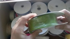 распаковка материалов, много лент