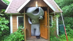 Игрушки у Настюшки и новый необычный друг