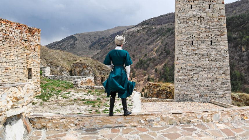 Российские ученые нашли у жителей Кавказа особый «высотный» ген смотреть онлайн