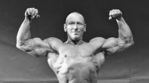 Известный бодибилдер Андреа Лорини умер в возрасте 48 лет