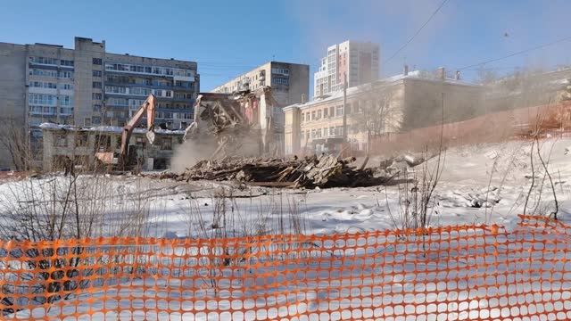 545. Хабаровск. Школа №19 - Пушкина 21. 26.01.26. смотреть онлайн